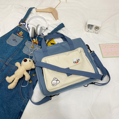 Γυναικεία τσάντα με εφαρμογή 3D - μακριά και κοντή λαβή