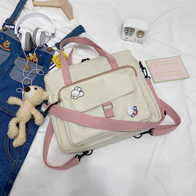 Γυναικεία τσάντα με εφαρμογή 3D - μακριά και κοντή λαβή