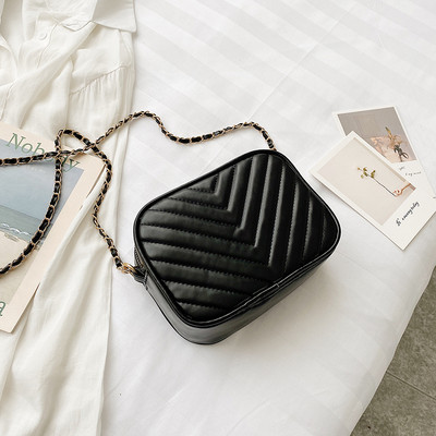 Γυναικεία έκο δερμάτινη τσάντα με μακριά λαβή σε διαφορετικά χρώματα