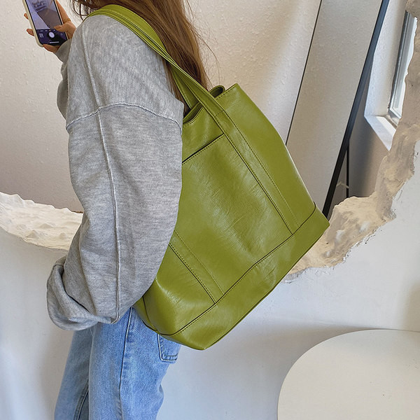 Έκο δερμάτινη τσάντα ώμου μονόχρωμη γυναικεία