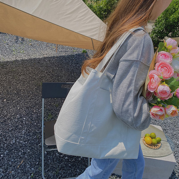 Έκο δερμάτινη τσάντα ώμου μονόχρωμη γυναικεία