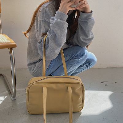 Casual γυναικεία τσάντα από οικολογικό δέρμα με φερμουάρ