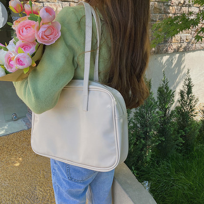 Casual γυναικεία τσάντα από οικολογικό δέρμα με φερμουάρ