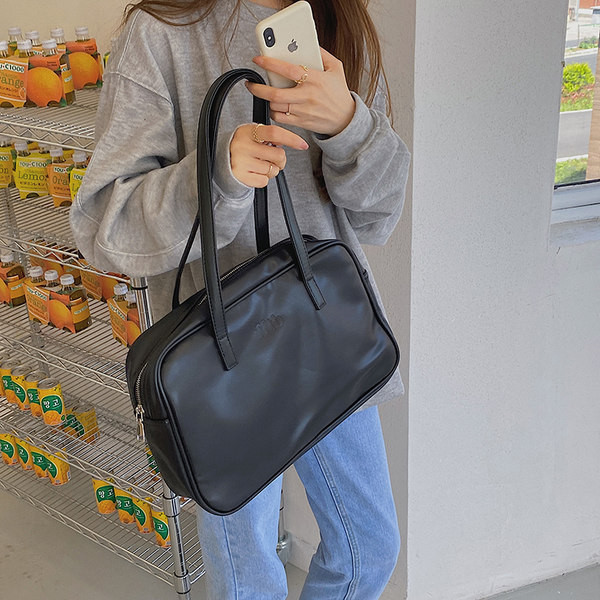 Casual γυναικεία τσάντα από οικολογικό δέρμα με φερμουάρ