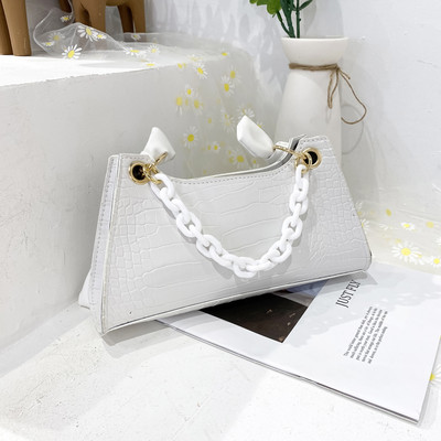 Jauna modeļa sieviešu soma no mākslīgās ādas ķēdītē