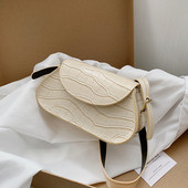 Moderna sieviešu ādas soma ar garu regulējamu rokturi