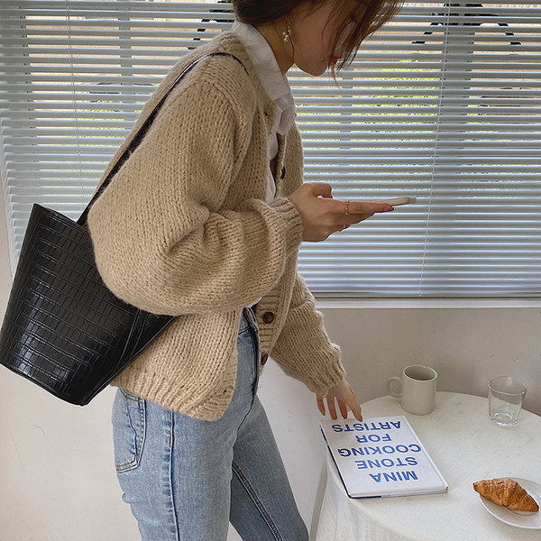 Casual γυναικεία τσάντα από δέρμα faux σε διάφορα χρώματα