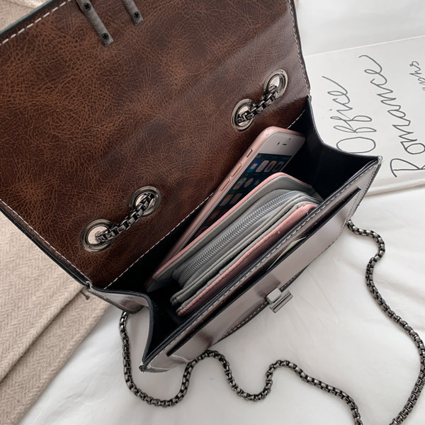 ΄Εκο δερμάτινη τσάντα νέο μοντέλο με μακριά αλυσίδα