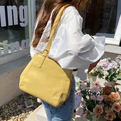 Γυναικεία τσάντα άνοιξης-καλοκαιριού από οικολογικό δέρμα - ρετρό στιλ