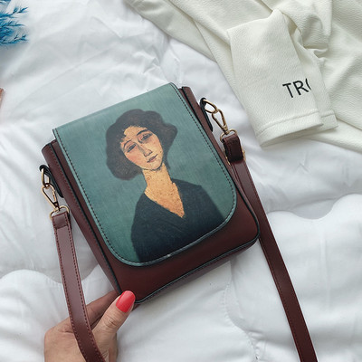 Νέο μοντέλο γυναικεία τσάντα σε στυλ ρετρό