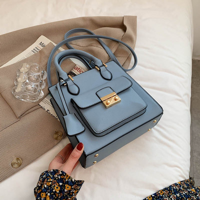 Έκο δερμάτινη τσάντα νέο μοντέλο με μεταλλική στερέωση