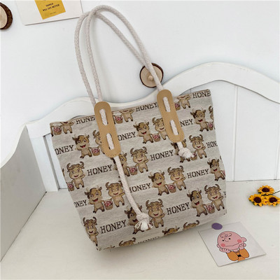 Γυναικεία τσάντα τύπου με απλικέ