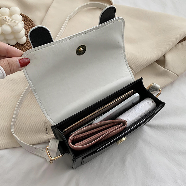 Γυνικεία τσάντα μικρό μοντέλο - κατάλληλη για την άνοιξη και το καλοκαίρι