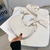 Moderna sieviešu soma ar rāvējslēdzēju - eko āda