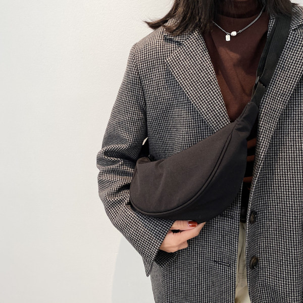 Geanta de dama din panza cu fermoar si geanta reglabila