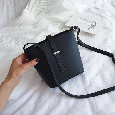 Γυναικεία έκο δερμάτινη τσάντα με μακριά λαβή σε τρία χρώματα