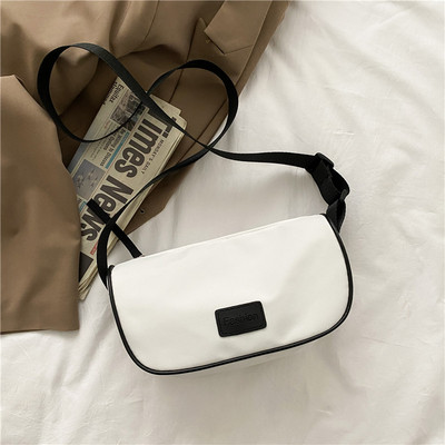 Geanta dama cu inscriptia model uni