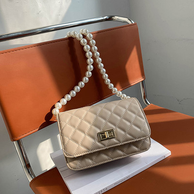 Γυναικεία έκο δερμάτινη τσάντα με πέρλες