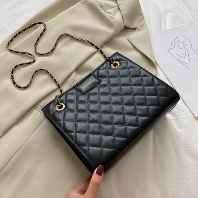 Έκο δερμάτινη γυναικεία τσάντα ώμου με αλυσίδα