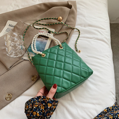 Μικρή έκο δερμάτινη τσάντα με πέρλες