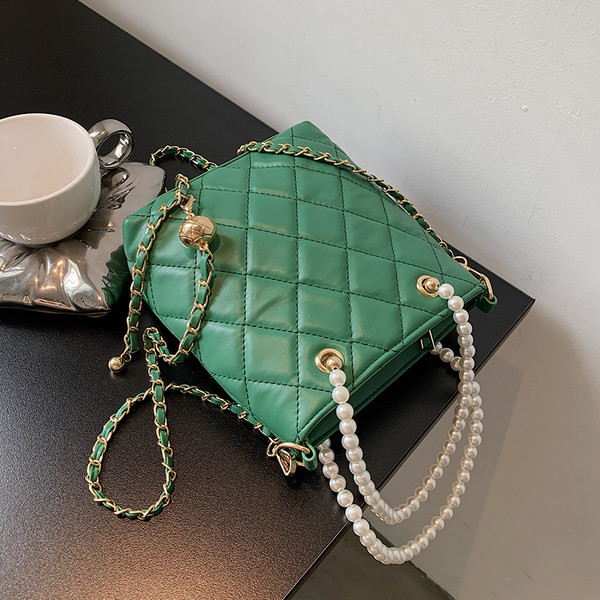 Μικρή έκο δερμάτινη τσάντα με πέρλες