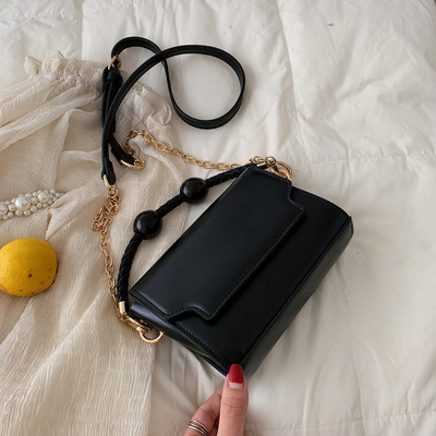 Γυναικεία έκο δερμάτινη τσάντα με ρυθμιζόμενη λαβή