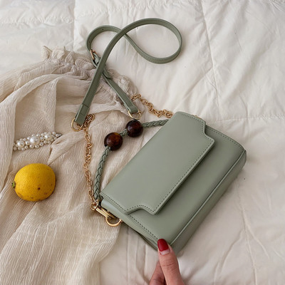 Γυναικεία έκο δερμάτινη τσάντα με ρυθμιζόμενη λαβή