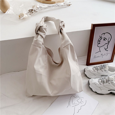 Καθημερινή γυναικεία τσάντα σε διάφορα χρώματα