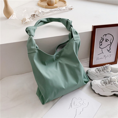 Καθημερινή γυναικεία τσάντα σε διάφορα χρώματα