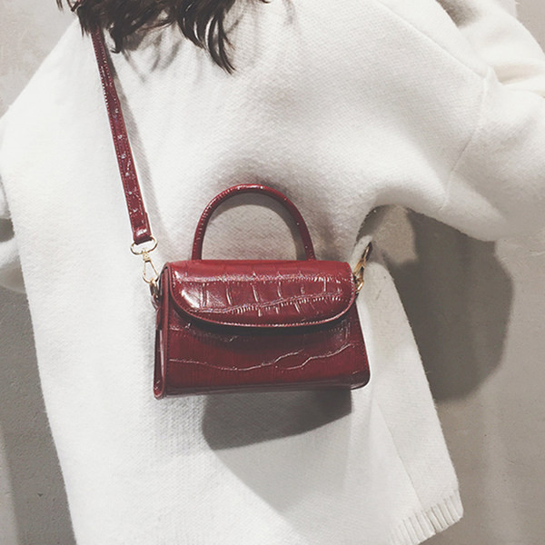 Geanta din piele model nou cu maner lung si scurt