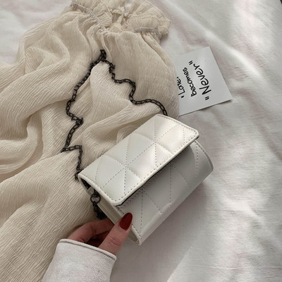 Vienkrāsaina sieviešu ādas soma ar garu rokturi