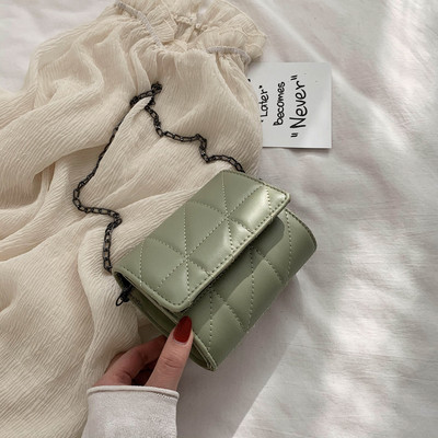 Vienkrāsaina sieviešu ādas soma ar garu rokturi