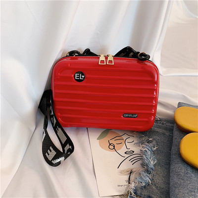 Γυναικεία τσάντα νέο μοντέλο  τύπου χαρτοφύλακα με υφασμάτινη, μακριά, λαβή