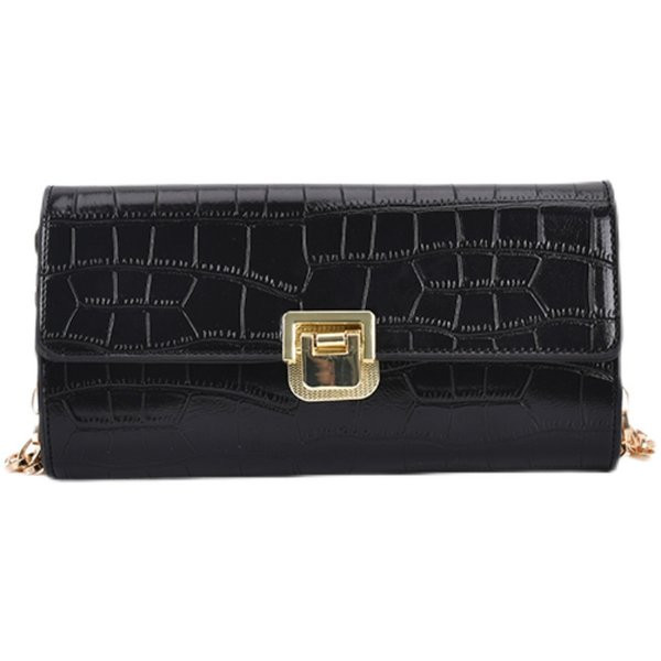 Γυναικεία έκο δερμάτινη τσάντα με μεταλλικό κούμπωμα και μακριά αλυσίδα