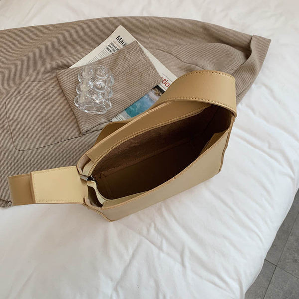 Έκο δερμάτινη τσάντα κλασικό μοντέλο