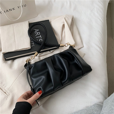 Γυναικεία τσάντα με φερμουάρ και λαβή ώμου