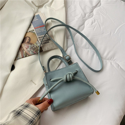 Έκο δερμάτινη γυναικεία τσάντα με κορδόνια