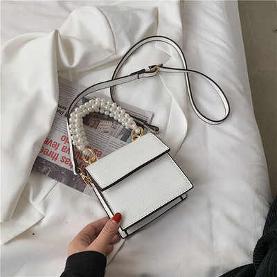 Sieviešu maza somiņa ar pērļu rokturi vairākās krāsās