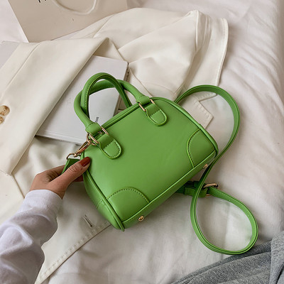 Γυναικεία τσάντα με κοντή και μακριά λαβή από οικολογικό δέρμα