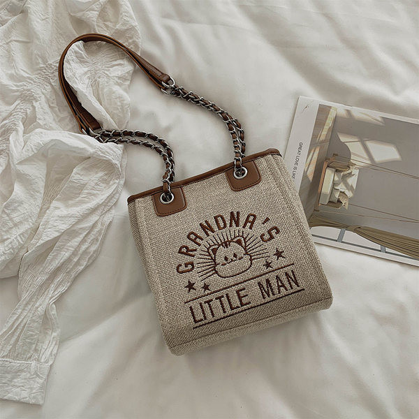 Γυναικεία υφασμάτινη τσάντα με κέντημα