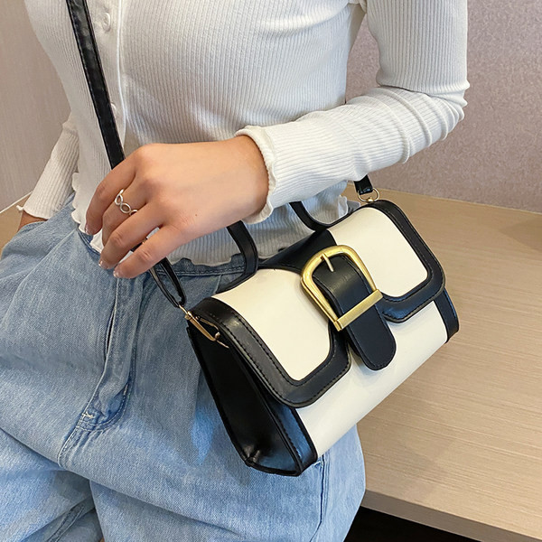 Νέο μντέλο γυναικεία τσάντα μικρό μεγέθος με κοντή και μακριά λαβή και μεταλλική στερέωση