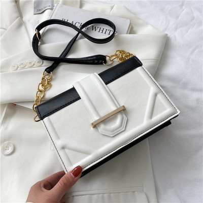 Γυναικεία τσάντα από οικολογικό δέρμα με ρυθμιζόμενη λαβή - σε τέσσερα χρώματα