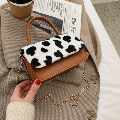 Γυναικεία έκο δερμάτινη τσάντα με δύο λαβές - μεταλλικό κούμπωμα