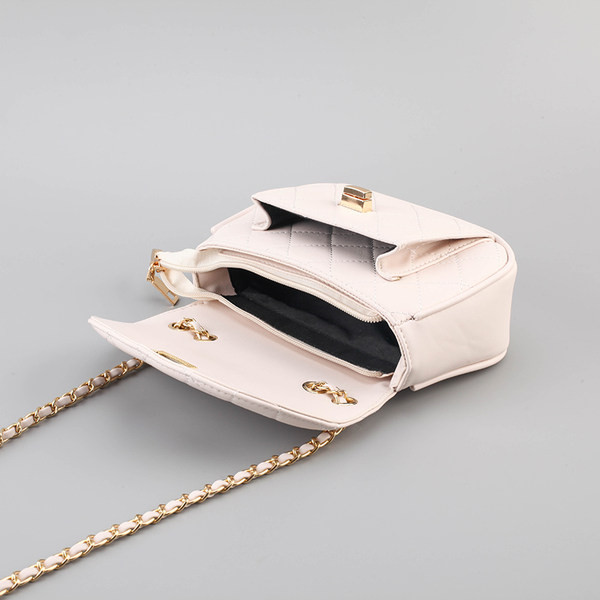 Geanta mica din piele cu lant metalic pentru femei