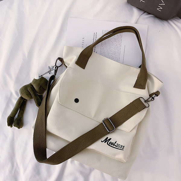 Μεγάλη υφασμάτινη τσάντα με τσέπη