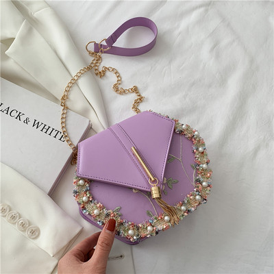 Γυναικεία έκο δερμάτινη τσάντα με διακόσμηση από πέρλες