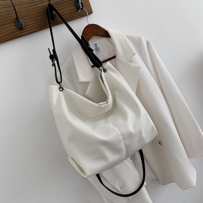 Μεγάλη έκο δερμάτινη τσάντα  για γυναίκες