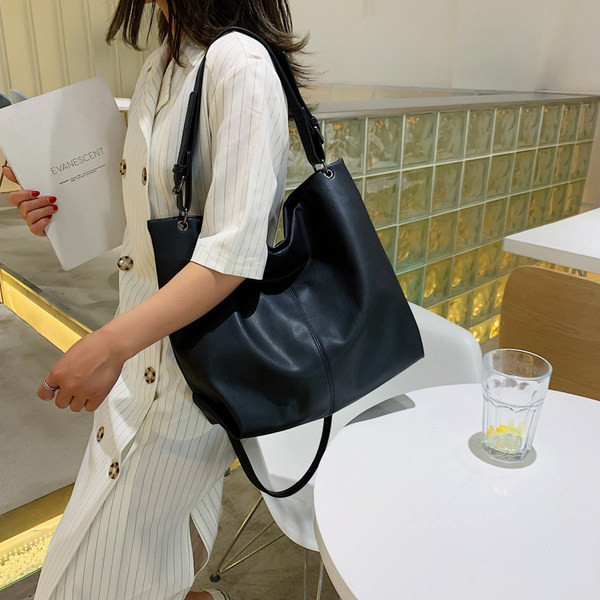 Μεγάλη έκο δερμάτινη τσάντα  για γυναίκες