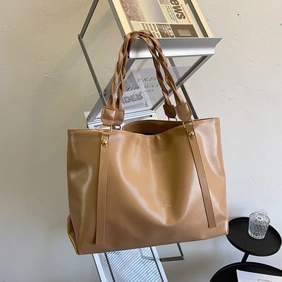 Geanta casual de dama din piele cu maner scurt