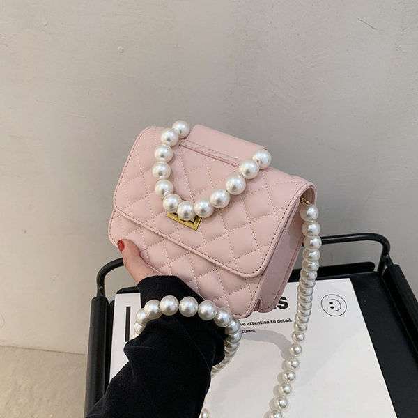 Geanta de dama din piele cu maner lung si scurt sidefat